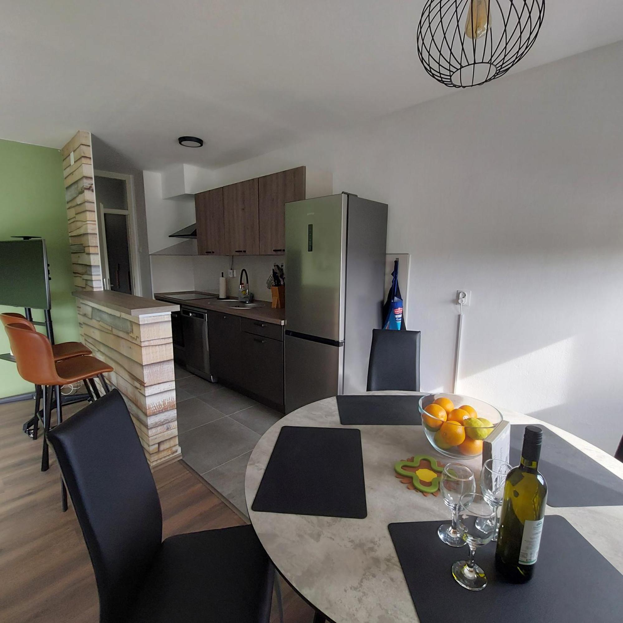 Apartman Ela Karlovac Eksteriør bilde